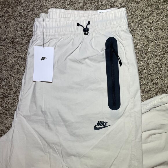 Nike Tech Woven Oversized Pants Mens Size 2XL Light Orewood HM7158-104 NEW - Picture 6 of 14